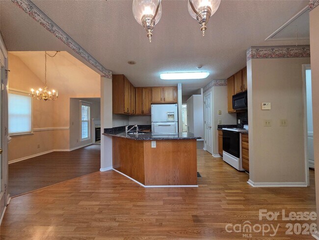Building Photo - 1319 Mistletoe Ridge Pl NW