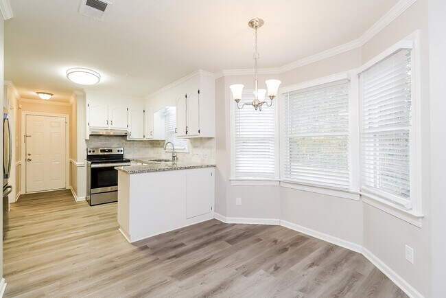 Building Photo - 2410 Wildburne Ct