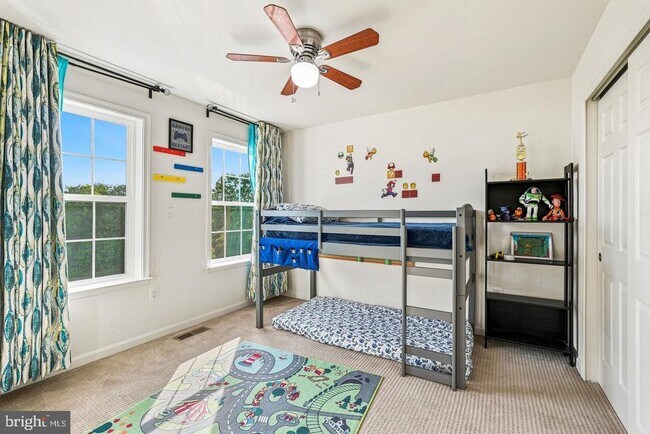 Building Photo - 21521 Willow Breeze Sq