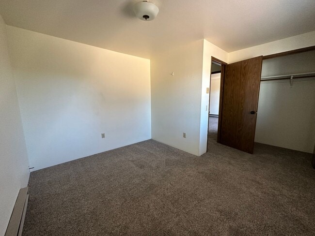 Building Photo - 2510 Bly St