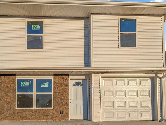 Building Photo - 1214 Nedra Dr