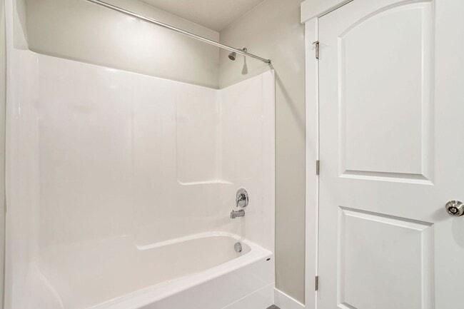 Building Photo - Great Lehi Townhome