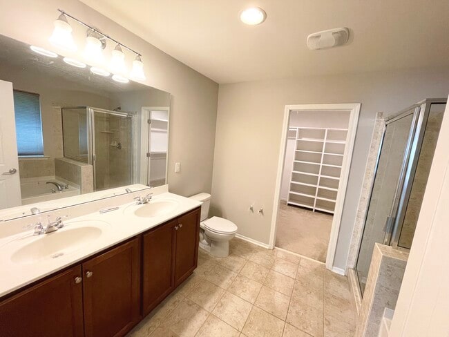 Building Photo - 4905 Sweet Shade Trail