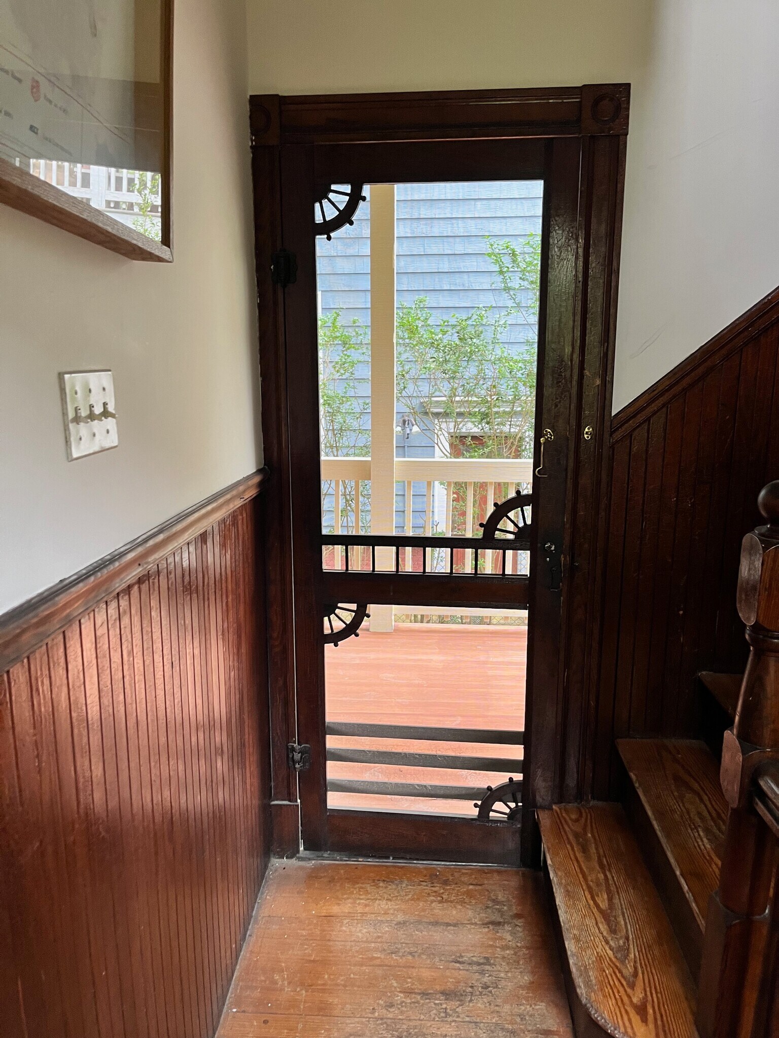 Building Photo - 119 Antrim St