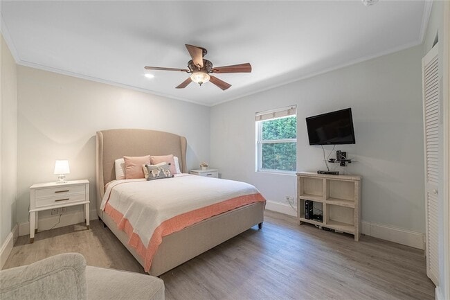 Building Photo - 2519 Barcelona Dr