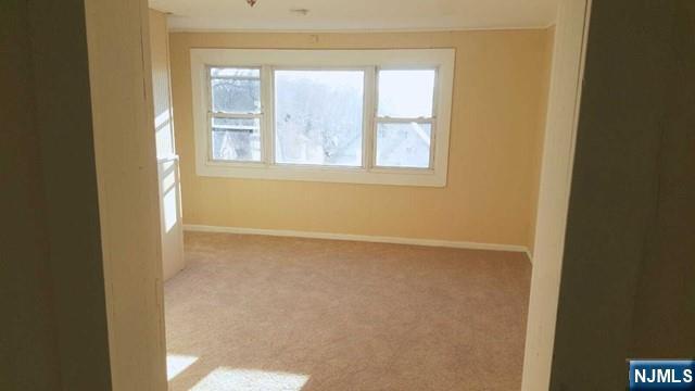 Building Photo - 24 Hackett Pl