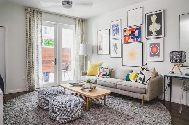 Building Photo - 503 Chatham Ave