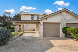 Building Photo - 2201 Lakeway Blvd