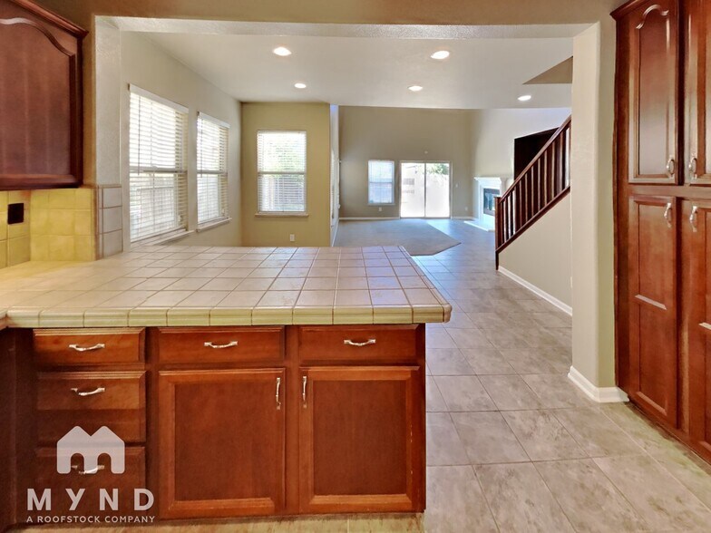 Building Photo - 3532 Silverwood Rd