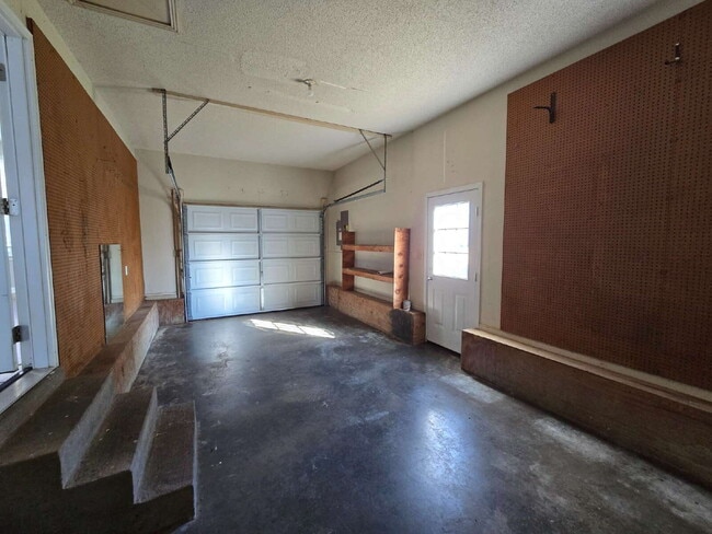 Building Photo - 710 Pembrook Pl