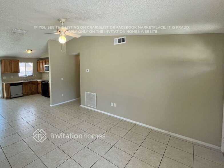 Building Photo - 1220 Piney Branch Cir
