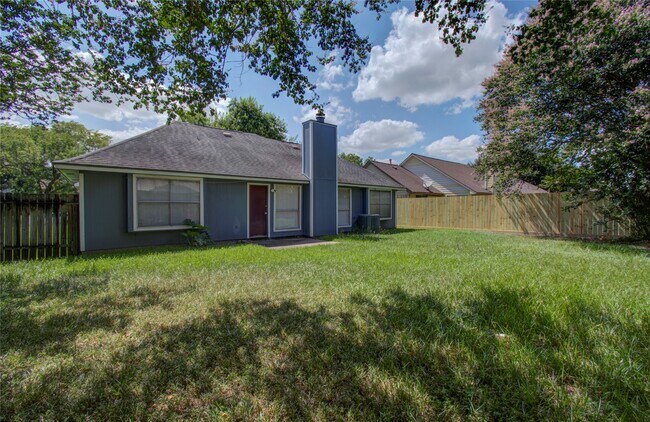 Building Photo - 11810 Stone Bridge Dr