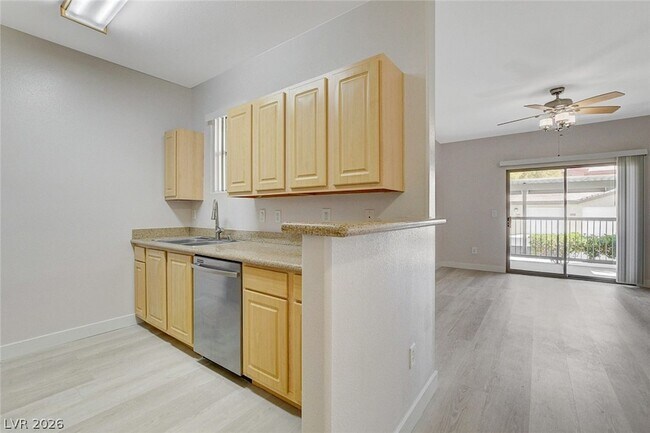 Building Photo - 8000 W Badura Ave