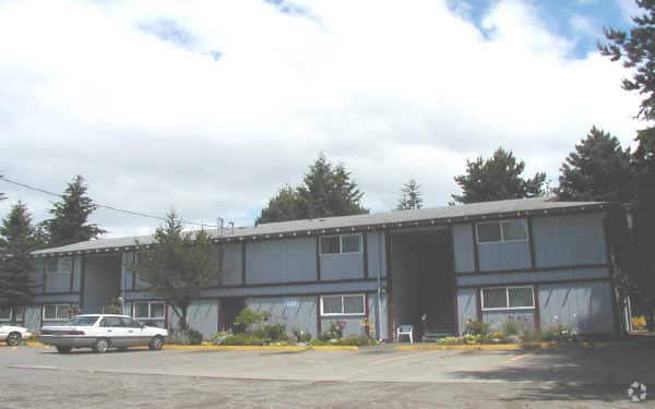 Primary Photo - Meadow Creek Apartments