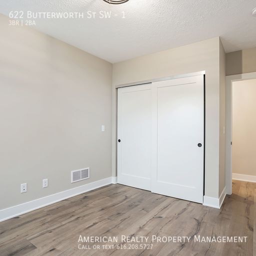 Building Photo - 622 Butterworth St SW