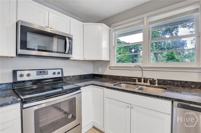 Building Photo - 5215 Habersham St