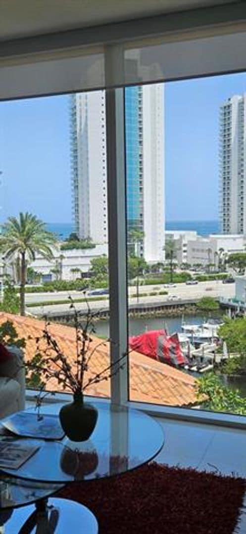 Building Photo - 200 Sunny Isles Blvd