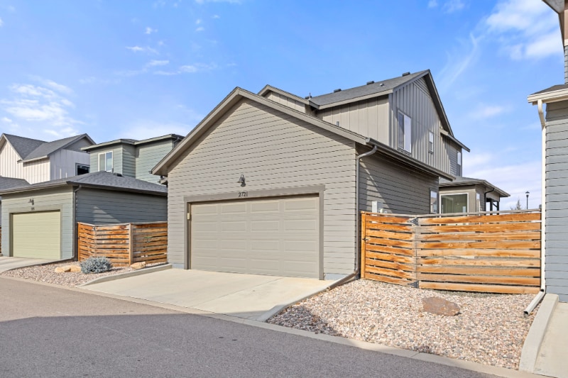 Building Photo - 2721 Conquest St