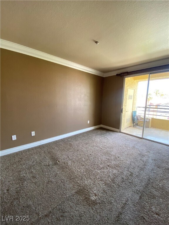 Building Photo - 210 E Flamingo Rd