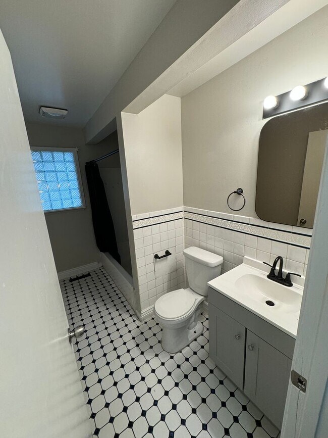 Building Photo - 29636 Edward Dr