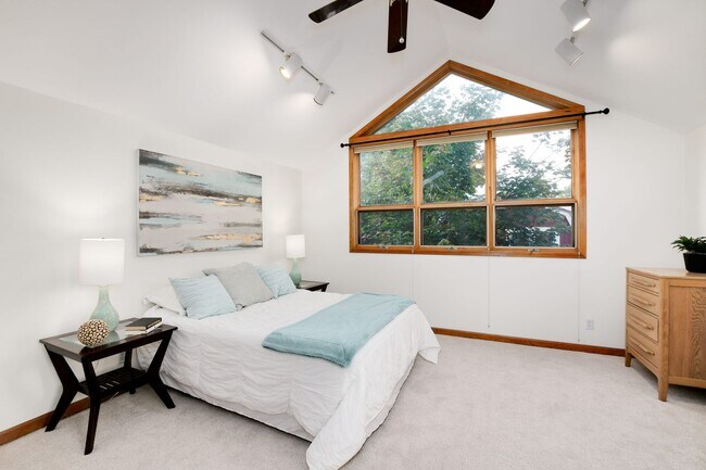 Building Photo - Charming Old Town Louisville Bungalow with Solar & Carriage House!