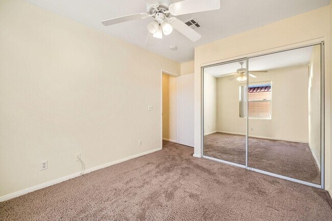 Building Photo - Spacious 4BR Home with Main-Level Primary Suite & No HOA!