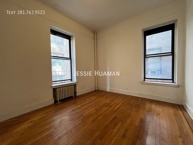 Building Photo - 106 E 81st St