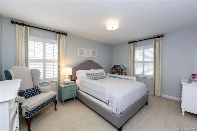 Building Photo - 2127 Edenton Rd