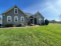 Building Photo - Gorgeous Custom Three Bedroom Plus Home Wi...