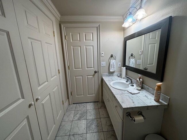 Building Photo - Lovely 3 Bedroom Home for Rent in Everett