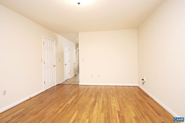 Building Photo - 200 Stribling Ave