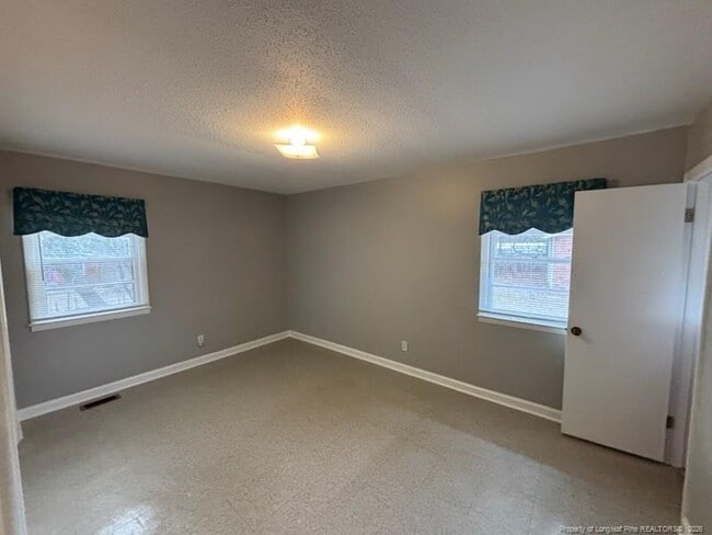 Building Photo - 4060 Legion Rd