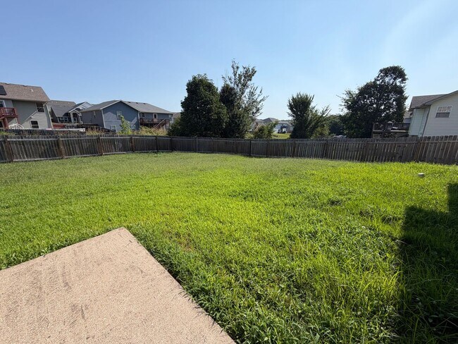 Building Photo - 135 Lyle Curtis Cir