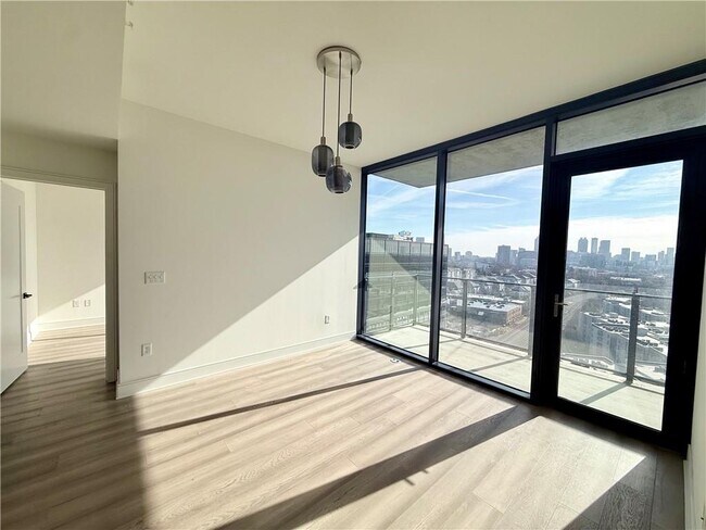 Building Photo - 788 West Marietta St NW