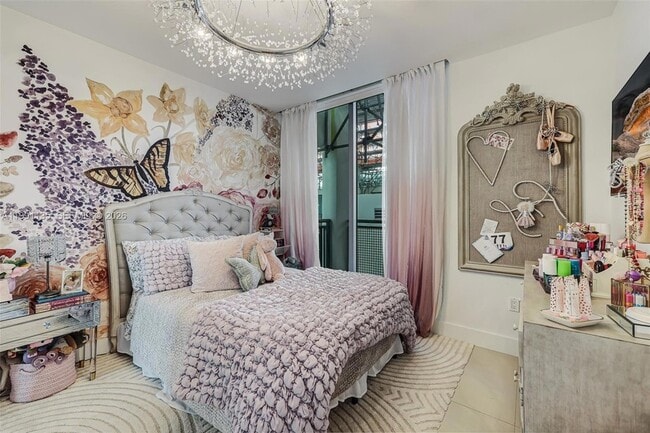 Building Photo - 6000 Collins Ave