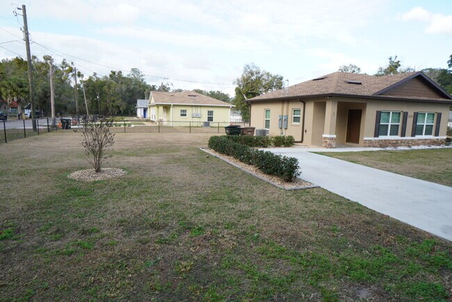 Building Photo - 2151 NW 7th St