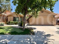 Building Photo - 15845 N 51st St