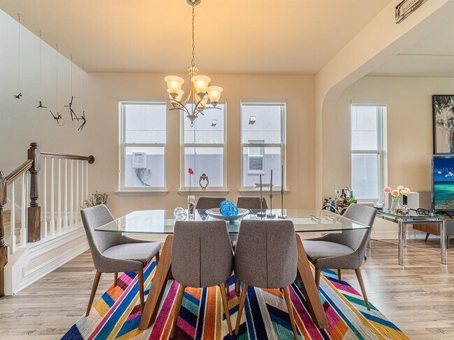 Building Photo - 28923 Lucero Ln