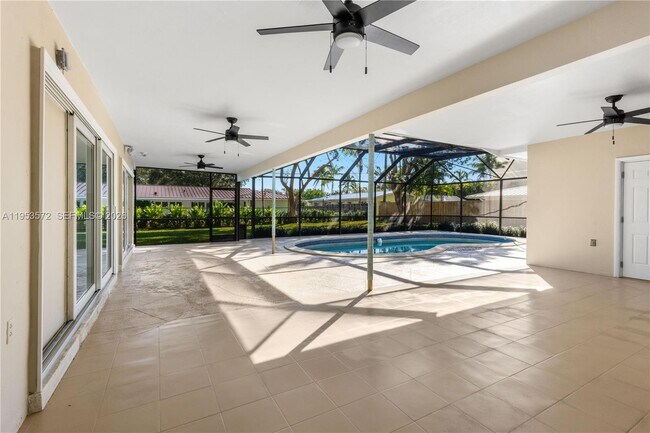 Building Photo - 13905 SW 78th Ct