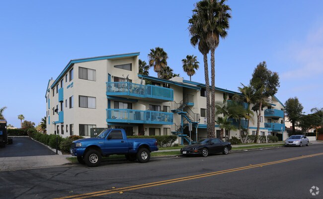 Primary Photo - Hightower Manor