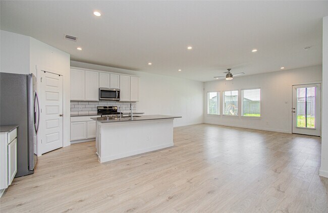 Building Photo - 3106 Langley Bnd Ln