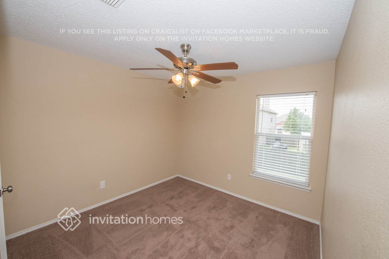 Building Photo - 7712 Regent Dr