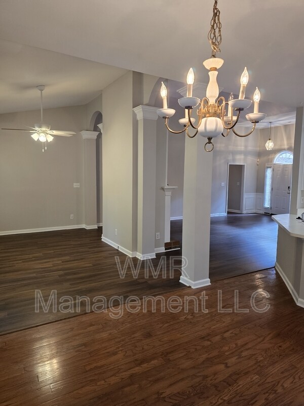 Building Photo - 7803 Harrington Woods Rd