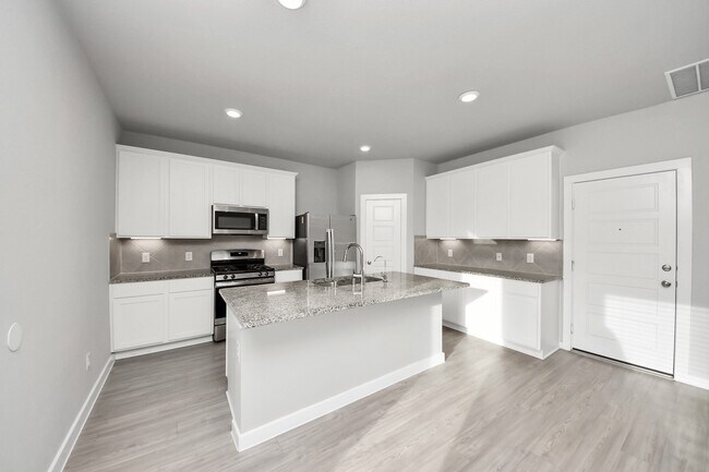 Building Photo - 2511 Shining Spur Ct