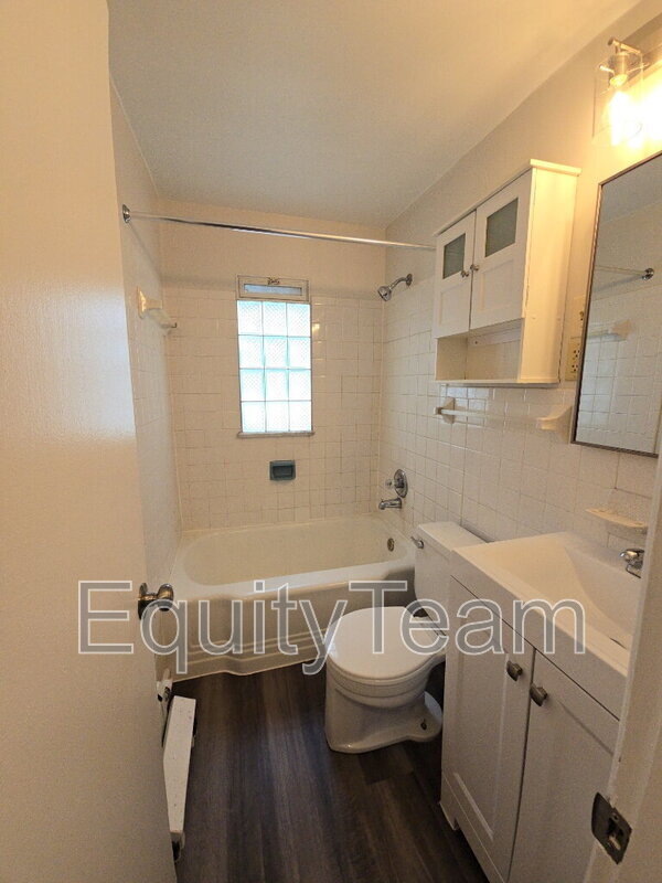 Building Photo - 33 Gahl Terrace