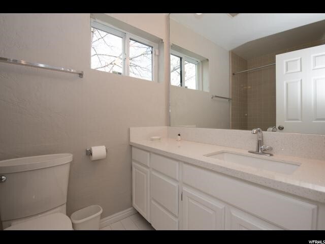 Building Photo - 1407 Chancellor Way