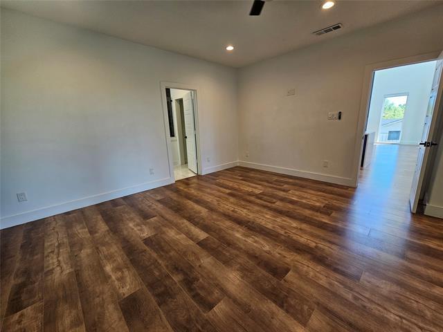 Building Photo - 2374 Southwood Dr