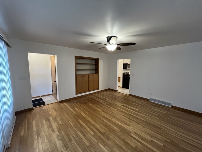 Living Room - 1506 N 25th St