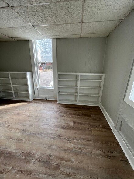 Building Photo - 1222 Columbia St