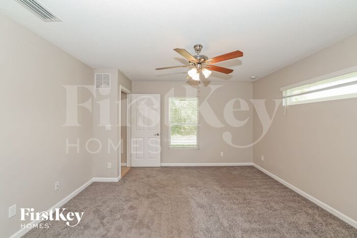 Building Photo - 3611 SW San Benito St